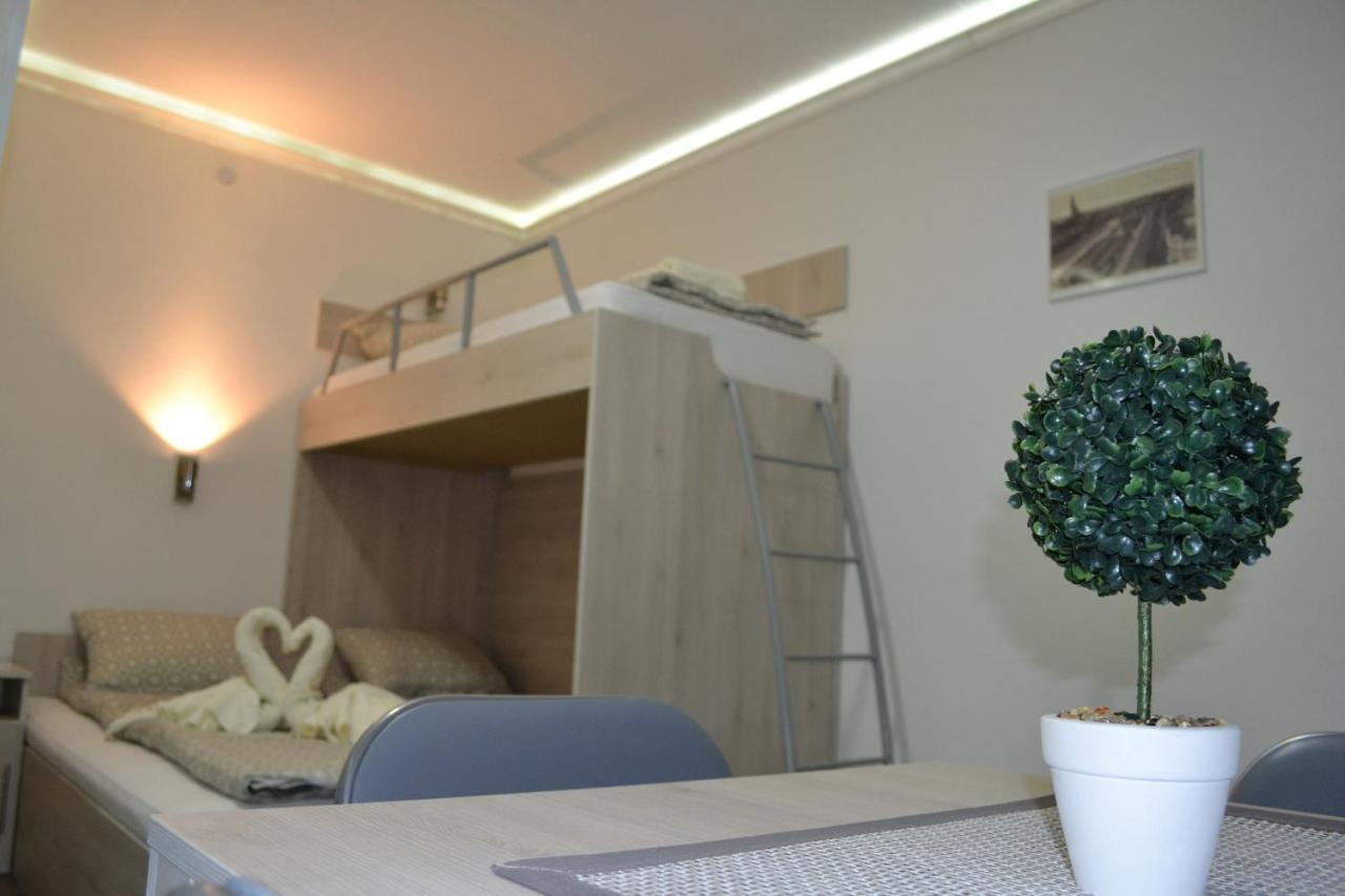 Apartments Pandora 雅戈丁那 外观 照片