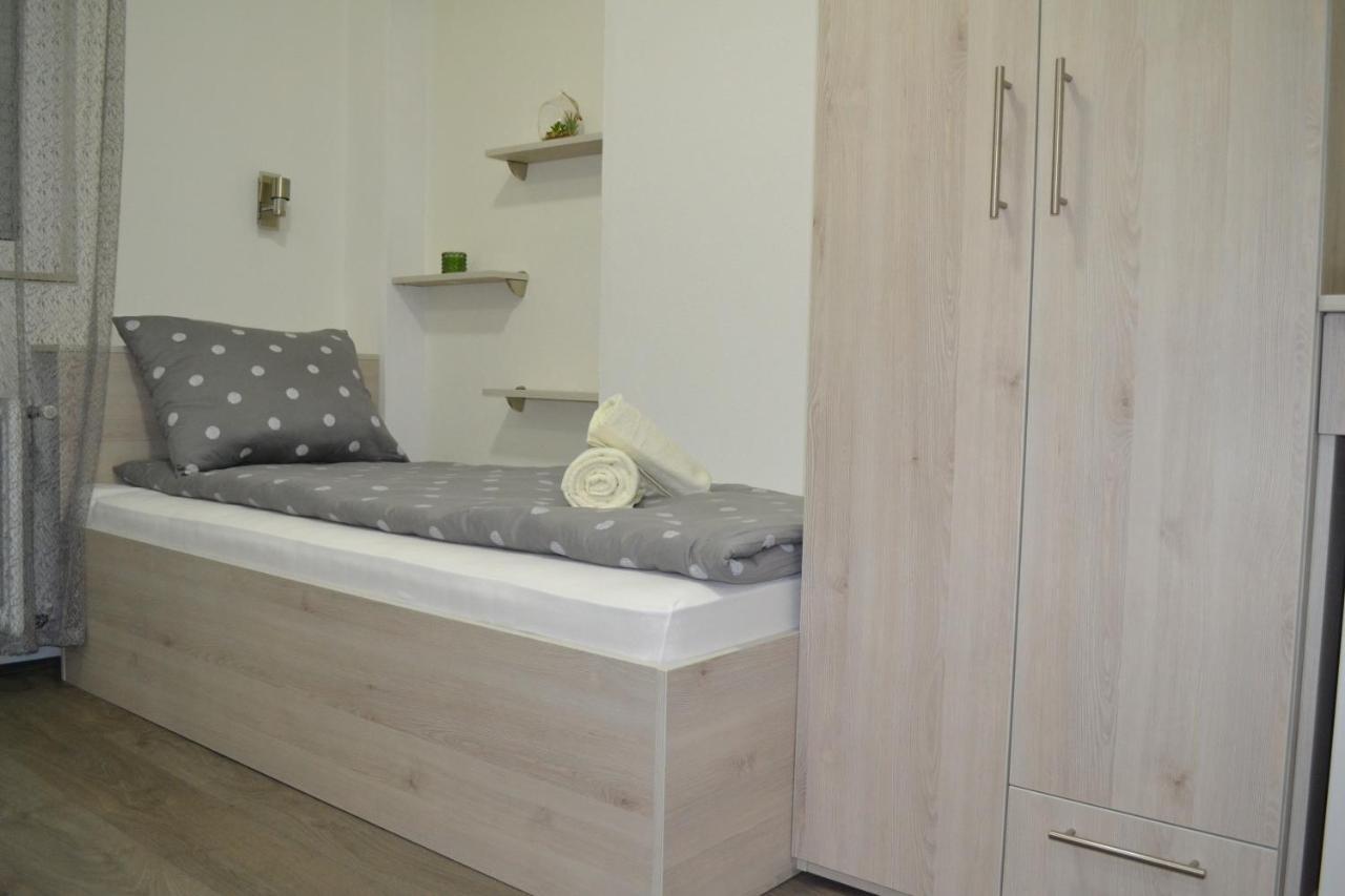 Apartments Pandora 雅戈丁那 外观 照片